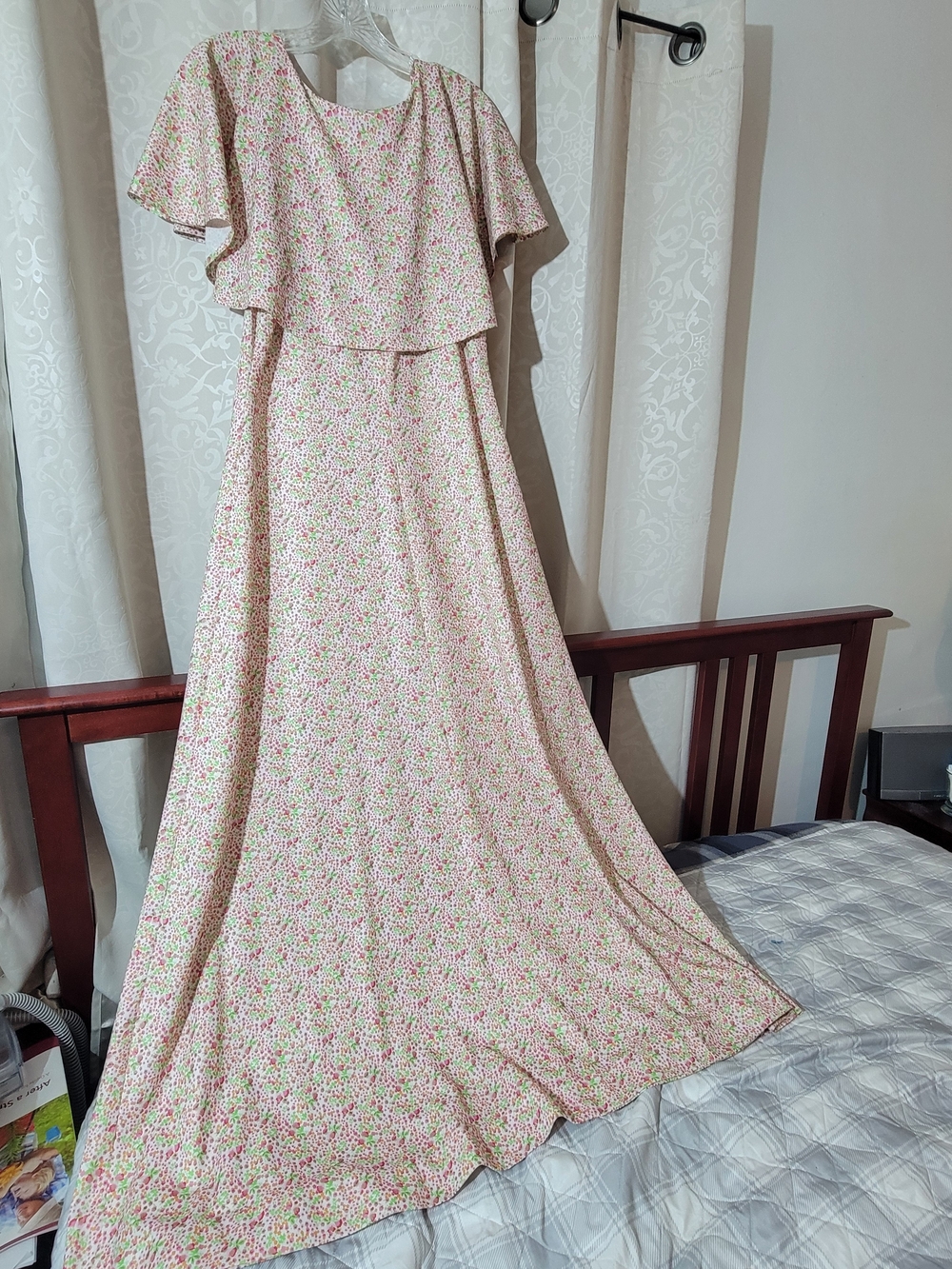Vintage 1970 Floral Flutter Sleeve Maxi Dress - Pink/Cream